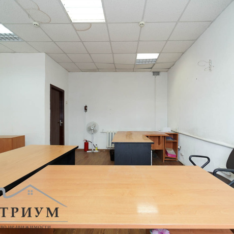 Фотография Арендатор не оплачивается услуги агентства!  Офисы по адресу г.Минск, ул Бирюзова 12А, площадью 47.2м2, 31 м2 и 21 м2. - фото 4