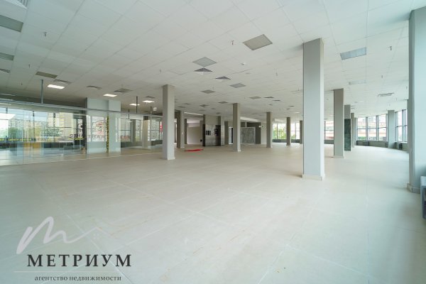 Торговое помещение 700кв.м. в ТЦ &laquo;Европа&raquo; ул. Сурганова 57А. - фото 8