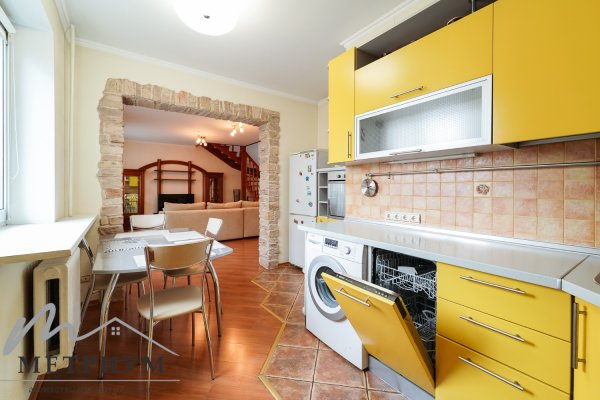 3-комнатная квартира по адресу ЧОРНОГО КУЗЬМЫ, 28 - фото 5