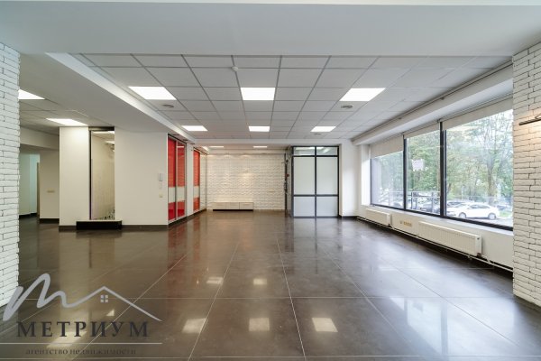 Торгово-офисное помещение, площадью 288 кв.м. ул Бирюзова 10А. ЭКСКЛЮЗИВНОЕ ПРЕДЛОЖЕНИЕ, СПЕШИТЕ!!!  - фото 8
