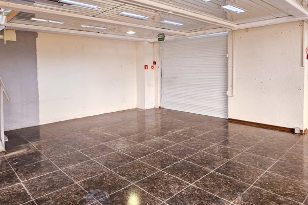 Торговое помещение 70,7 м2, ул. Куйбышева, 40 у Комаровского рынка - фото 7