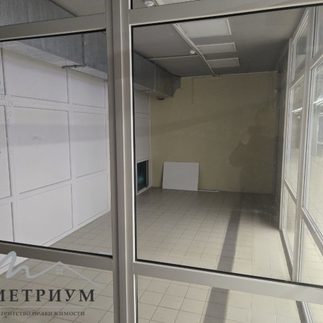 Фотография Аренда торгового павильона, ул. Ложинская, 23, 14,5м2 - фото 2