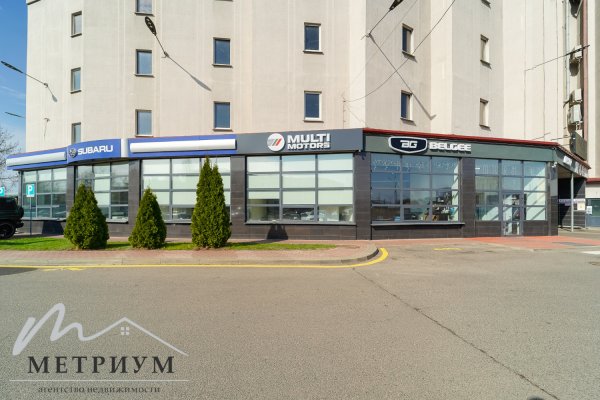 Аренда помещения автосалона 2087 м2 в БЦ &laquo;Колизей&raquo;, пер. Козлова, 29 - фото 1