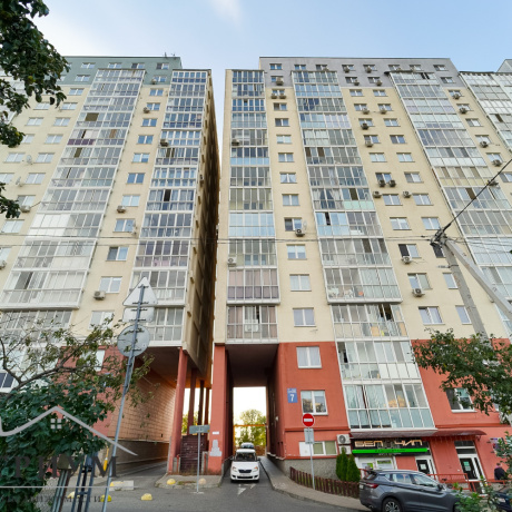 Фотография Административно-торговое помещение ул. Тургенева 7 - фото 2