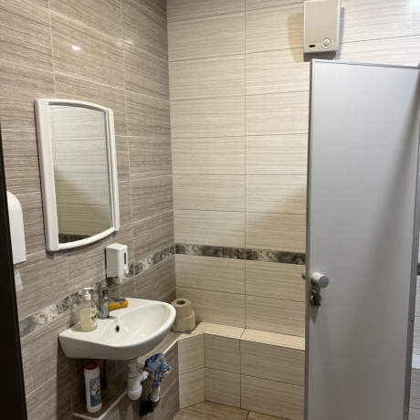 Фотография Аренда офиса от 558,8 м2 до 1683 м2 возле ст. метро &laquo;Молодежная&raquo; - фото 13