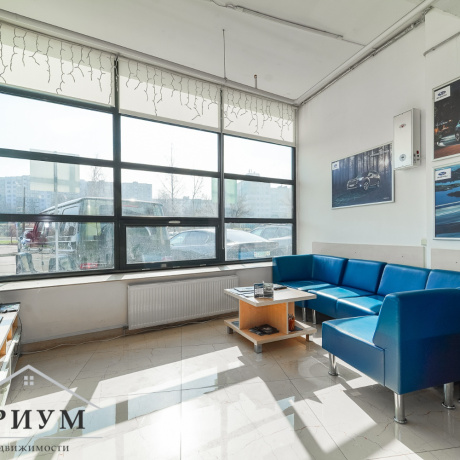 Фотография Аренда помещения автосалона 2087 м2 в БЦ &laquo;Колизей&raquo;, пер. Козлова, 29 - фото 6