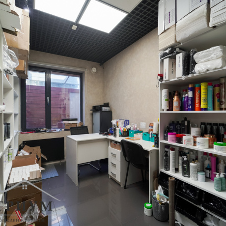 Фотография Покупатель не оплачивается услуги агентства!  Продается коммерческое помещение с арендатором по адресу г.Минск  ул. Петра Мстиславца 1,  площадью 102 - фото 9