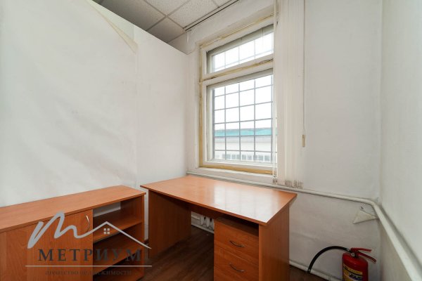 Арендатор не оплачивается услуги агентства!  Офисы по адресу г.Минск, ул Бирюзова 12А, площадью 47.2м2, 31 м2 и 21 м2. - фото 7