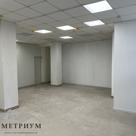 Фотография Аренда торгового помещения на ул. Алибегова, 28, 65,2м2 - фото 5