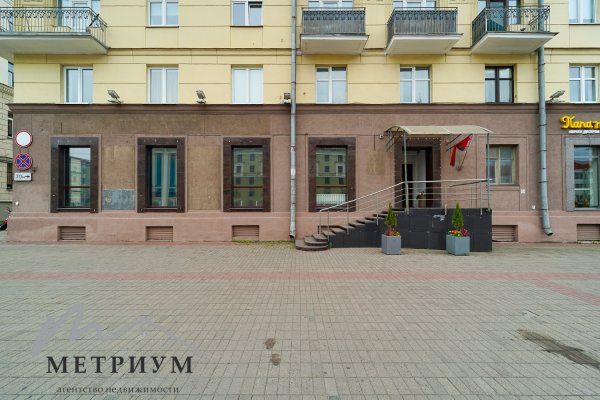 Арендатор не оплачивается услуги агентства!  Сдается помещение по адресу г.Минск п-р Независимости 60, площадью 177 кв.м - фото 2