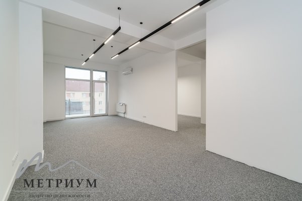 Престижный офис рядом с Немигой. Мясникова, 27 - фото 2