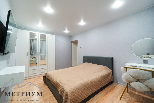 2-комнатная квартира по адресу ГОЛОДЕДА Н.М., 11 - фото 2