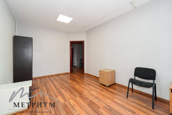 Офисные помещения 259,7 кв м Долгиновский тракт 149а1 офис  - фото 4