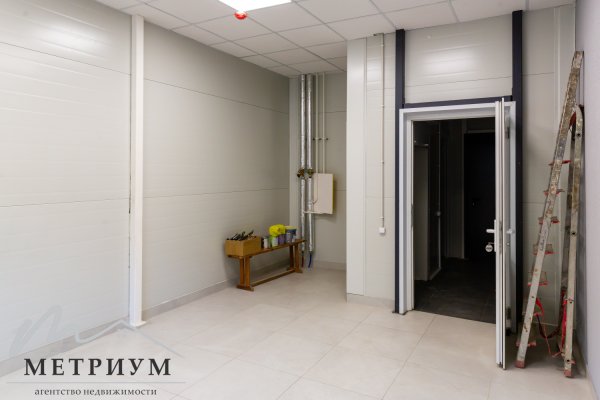 Склад + офис + помещения под персонал 2516,29кв.м., ул. Танковая 2 - фото 14