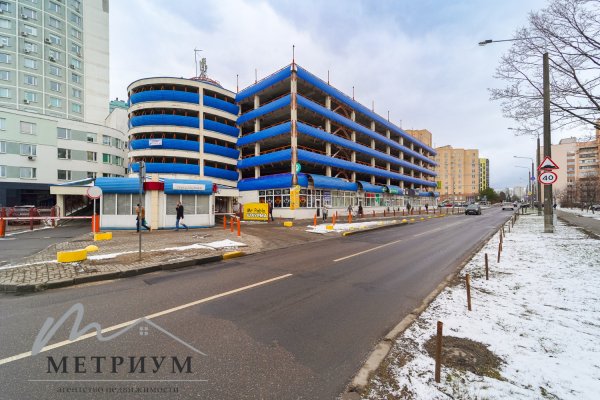 Продается машино-место по ул. Восточная 131 на крытом паркинге - фото 10