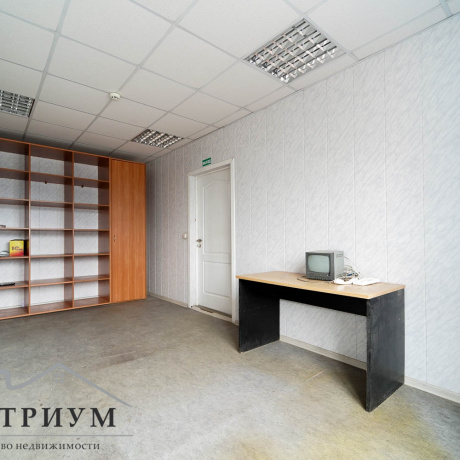 Фотография Арендатор не оплачивается услуги агентства!  Офисы по адресу г.Минск, ул Бирюзова 12А, площадью 47.2м2, 31 м2 и 21 м2. - фото 9