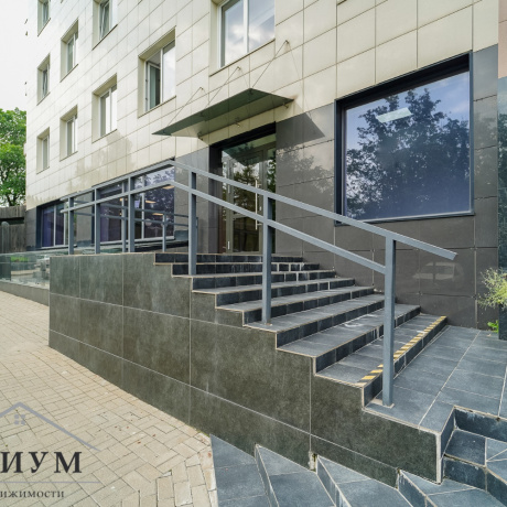 Фотография Торгово-офисное помещение, площадью 288 кв.м. ул Бирюзова 10А. ЭКСКЛЮЗИВНОЕ ПРЕДЛОЖЕНИЕ, СПЕШИТЕ!!!  - фото 4