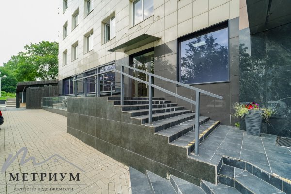Торгово-офисное помещение, площадью 288 кв.м. ул Бирюзова 10А. ЭКСКЛЮЗИВНОЕ ПРЕДЛОЖЕНИЕ, СПЕШИТЕ!!!  - фото 4
