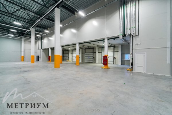Склад + офис + помещения под персонал 2516,29кв.м., ул. Танковая 2 - фото 1