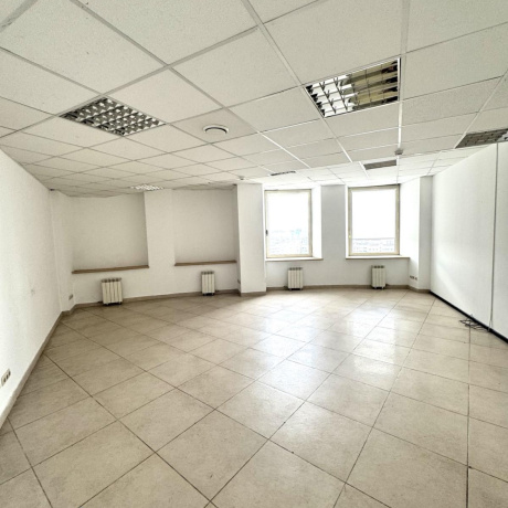 Фотография Аренда офисных помещений от 21,6 до 175,2 м2 возле ст. метро &laquo;Кунцевщина&raquo;, Домбровская 9 - фото 8