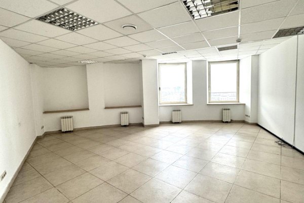 Аренда офисных помещений от 21,6 до 175,2 м2 возле ст. метро &laquo;Кунцевщина&raquo;, Домбровская 9 - фото 8