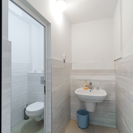 Фотография Торговое помещение в аренду пер. Тучинский 2а, 210,2 кв.м. - фото 7