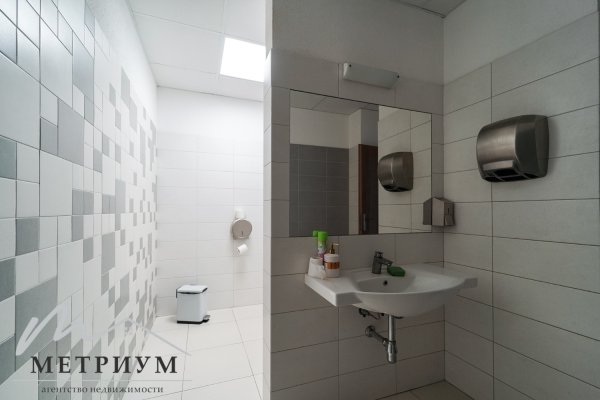 Офисное помещение 90,4 кв м Франциска Скорины 8  - фото 13