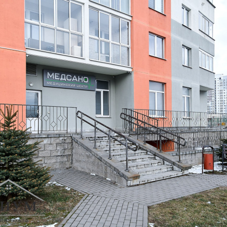 Фотография Медцентр с оборудованием 217,3 м2 ул. Чюрлёниса, 8 - фото 3