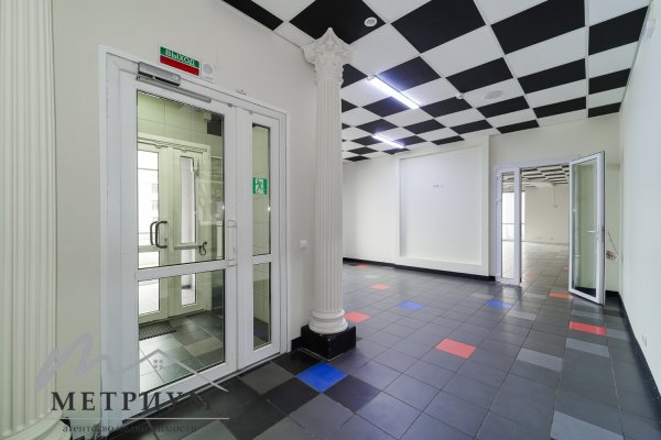 Арендатор не оплачивается услуги агентства!  Сдается помещение по адресу г.Минск п-р Независимости 60, площадью 177 кв.м - фото 11