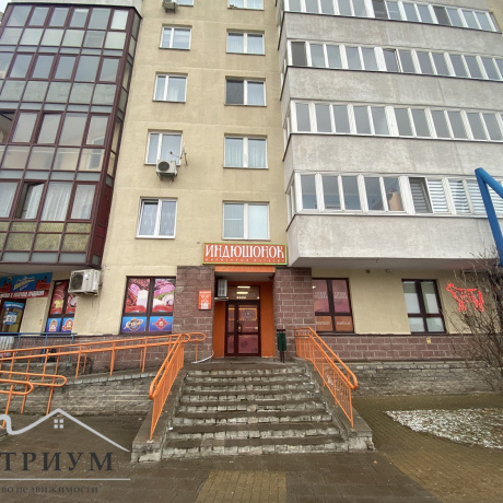 Фотография Аренда торгового помещения 56,6м2 на ул. Жуковского, 2 - фото 1