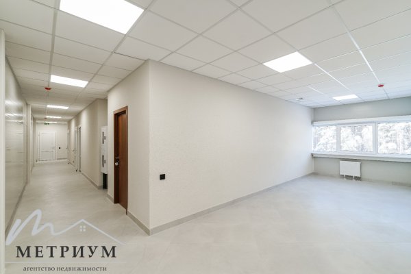 Склад + офис + помещения под персонал 2516,29кв.м., ул. Танковая 2 - фото 17