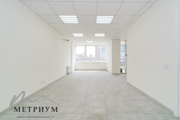 Коммерческое помещение С РЕМОНТОМ по Лученка,9 37,6 кв.м. - фото 2
