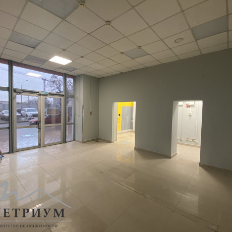 Фотография Аренда торговых помещений по адресу Червякова, 4 - фото 4