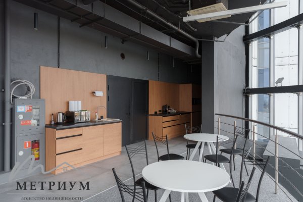 Аренда офиса на 30-м этаже 695 м2 в БЦ &laquo;Royal Plaza&raquo; пр-т Победителей 7А - фото 5