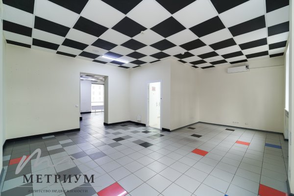 Арендатор не оплачивается услуги агентства!  Сдается помещение по адресу г.Минск п-р Независимости 60, площадью 177 кв.м - фото 6