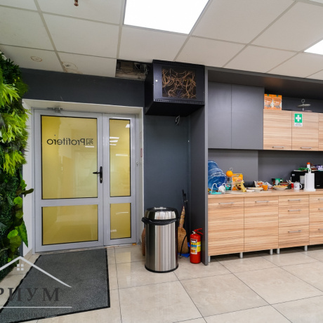 Фотография Офис 181,9 м2 в ROYAL PLAZA, пр-т Победителей, 7а - фото 14