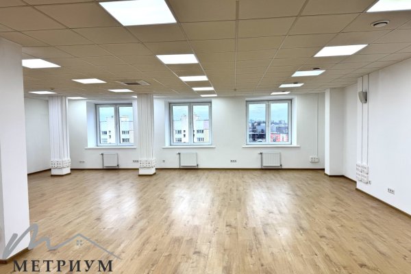 Аренда офиса от 558,8 м2 до 1683 м2 возле ст. метро &laquo;Молодежная&raquo; - фото 5