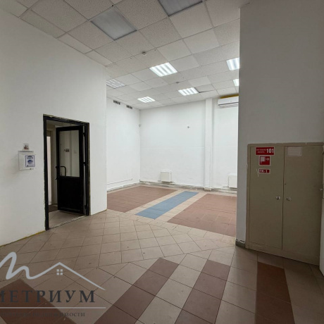 Фотография Аренда помещения 64,9м2 возле метро Уручье по адресу Руссиянова, 4 - фото 4