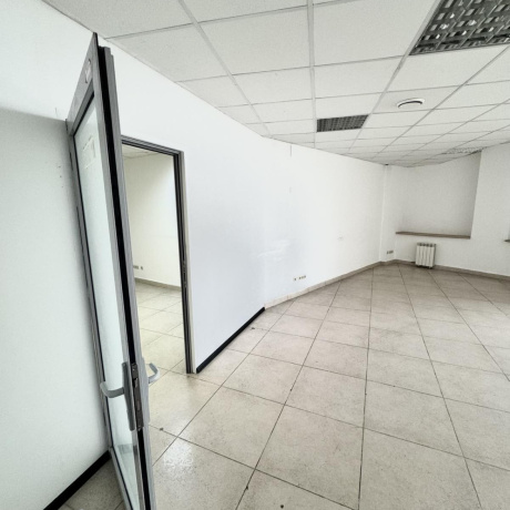 Фотография Аренда офисных помещений от 21,6 до 175,2 м2 возле ст. метро &laquo;Кунцевщина&raquo;, Домбровская 9 - фото 9