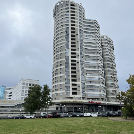 Фотография Продается машино-место в ЖК "Славянский Квартал" пр-т Победителей, д.27 - фото 2