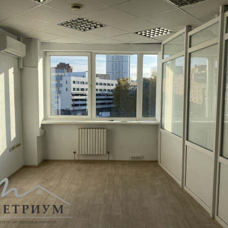 Фотография Аренда офисных помещений в БЦ &laquo;Порт&raquo; на Шафарнянской, 11 - фото 4