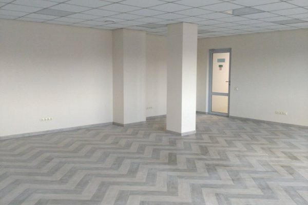 Склад/Производсво + офис + помещения под персонал 3239кв.м., ул. Казинца 32/1 - фото 14