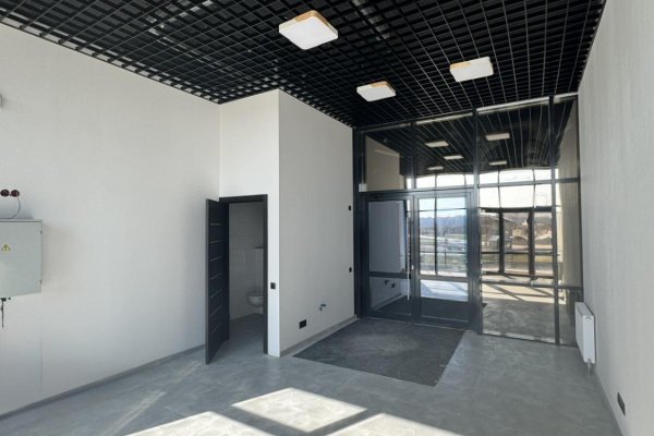 Помещение с ремонтом 59,5 м2, ул. Савицкого, 35 - фото 2