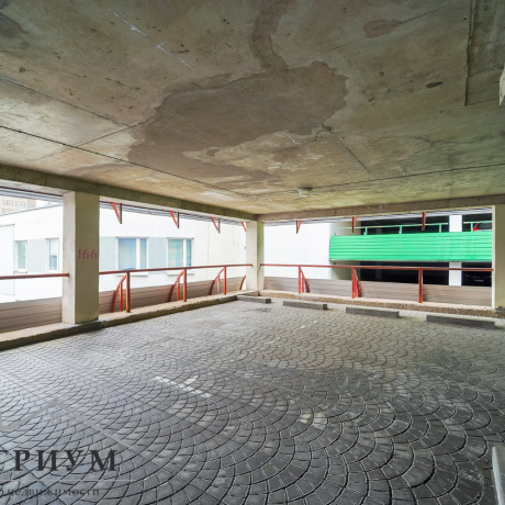 Фотография Продается машино-место по ул. Восточная 131 на крытом паркинге - фото 3