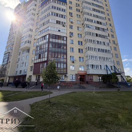 Фотография Аренда торгового помещения 56,6м2 на ул. Жуковского, 2 - фото 2