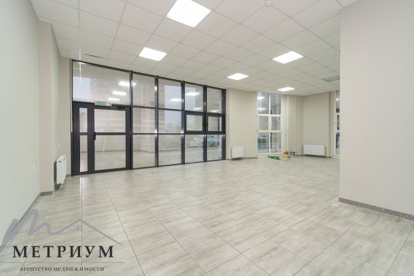 Помещение в MINSK-WORLD с ремонтом 70,4 кв.м. ул Теслы 26. - фото 3