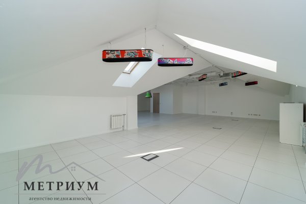 Офисное помещение 120,5 кв м Немига 5 - фото 4