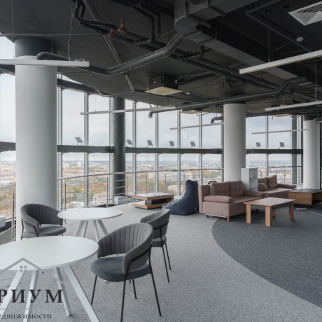 Фотография Аренда офиса на 30-м этаже 695 м2 в БЦ &laquo;Royal Plaza&raquo; пр-т Победителей 7А - фото 1