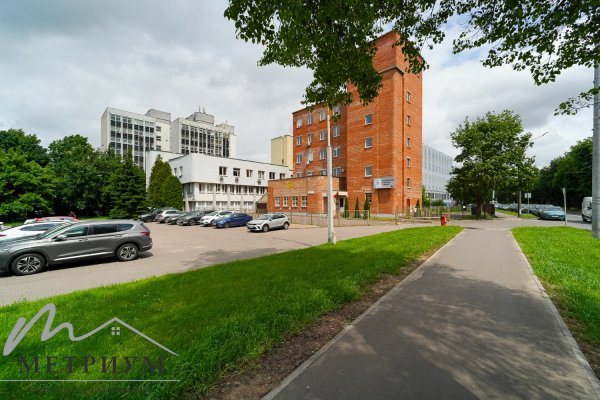 Аренда офисного помещения 10-36,2 м2 в Бизнес центре по адресу г. Минск, ул. Гусовского, 2А - фото 1