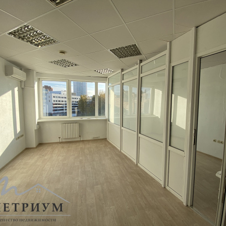 Фотография Аренда офисных помещений в БЦ &laquo;Порт&raquo; на Шафарнянской, 11 - фото 1